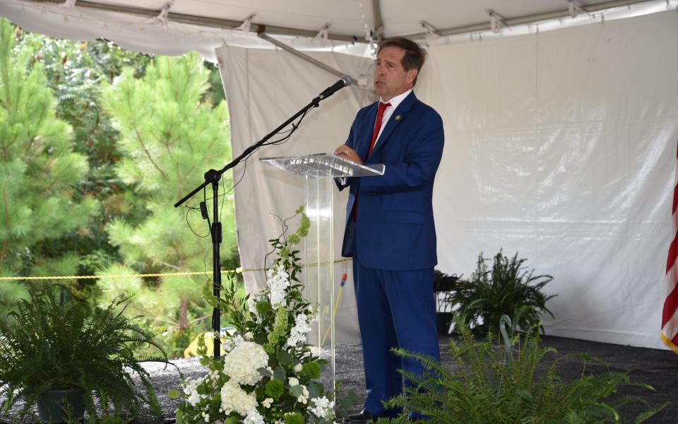 Energy and Water Appropriations Subcommittee Chairman Chuck Fleischmann Speaks at the Groundbreaking of